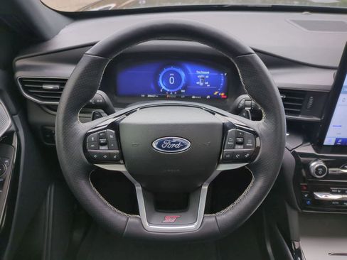 Used 2023 Ford Explorer ST w/ Equipment Group 401A AWD/4WD image 24