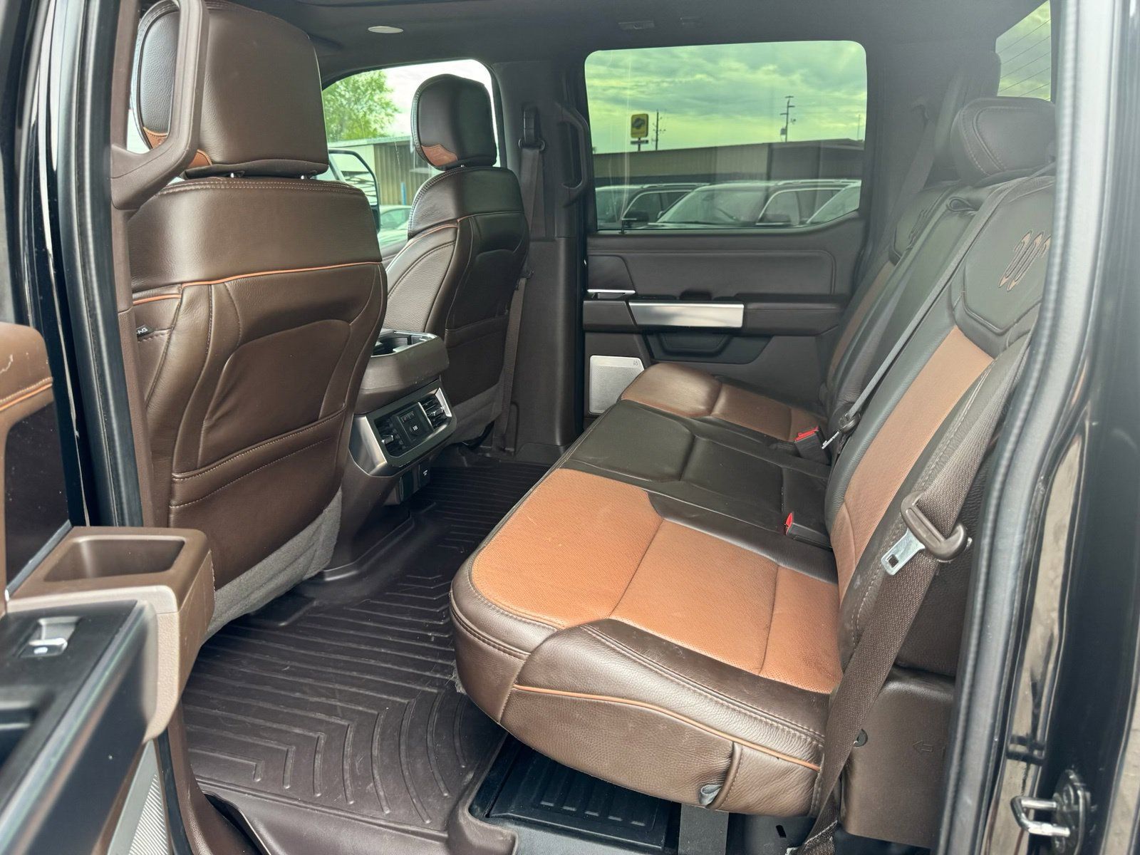 Used 2023 Ford F250 King Ranch w/ Chrome Package AWD/4WD image 9