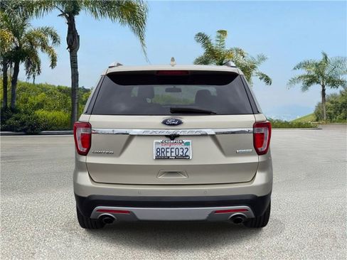 Used 2017 Ford Explorer Limited FWD image 5