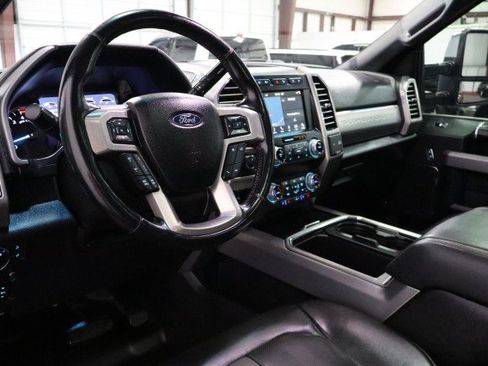 Used 2019 Ford F250 Platinum w/ Platinum Ultimate Package AWD/4WD image 41