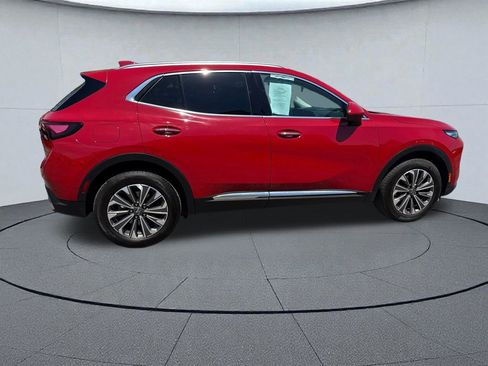 Used 2025 Buick Envision Preferred AWD/4WD image 3