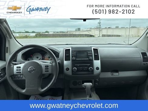 Used 2014 Nissan Frontier Desert Runner RWD image 21