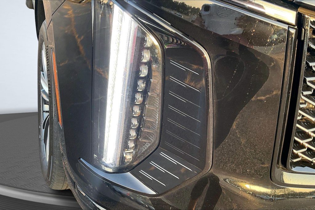 Used 2026 Cadillac Escalade Sport w/ Touring Package AWD/4WD image 33