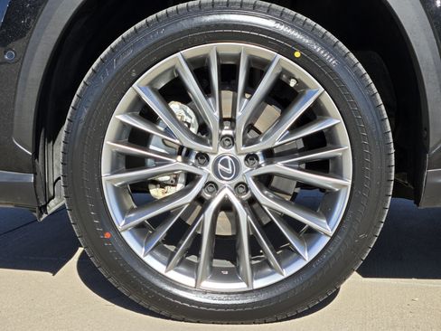 Certified 2022 Lexus NX 300h AWD image 15