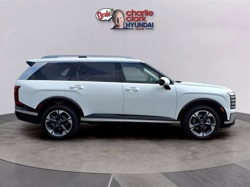 New 2026 Hyundai Palisade Limited image 6