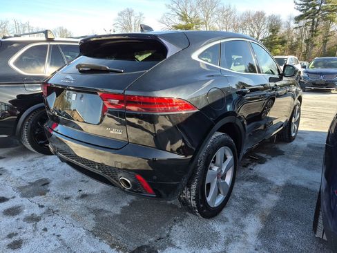 Used 2019 Jaguar E-PACE R-Dynamic SE image 4