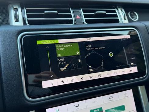 Used 2018 Land Rover Range Rover AWD/4WD image 35