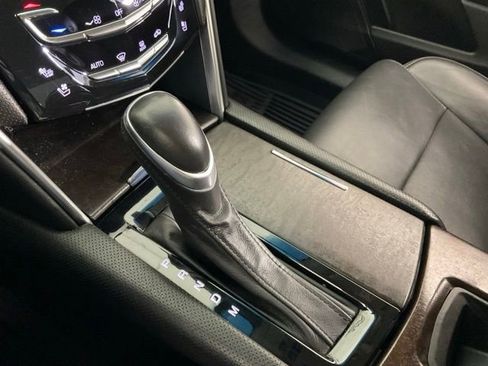 Used 2018 Cadillac XTS Luxury image 20