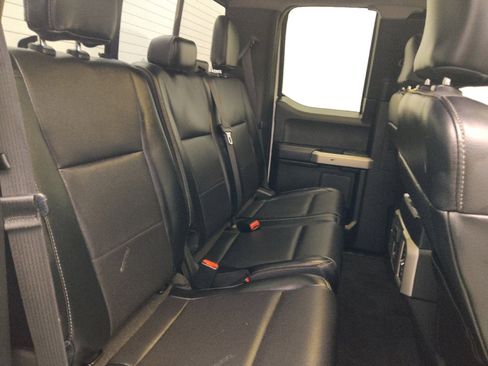 Used 2015 Ford F150 Lariat w/ Equipment Group 501A Mid RWD image 19