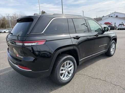 New 2026 Jeep Grand Cherokee Laredo X AWD/4WD image 3
