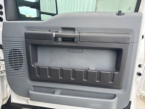 Used 2012 Ford F450 XL w/ PWR Equipment Group image 31