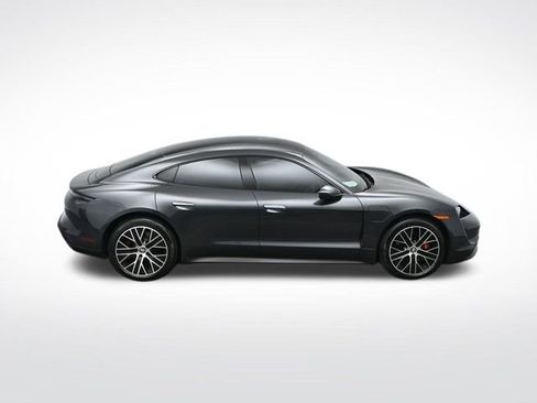 Used 2022 Porsche Taycan 4S image 62