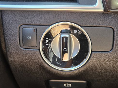 Used 2016 Mercedes-Benz GL 320 BlueTEC 4MATIC image 19