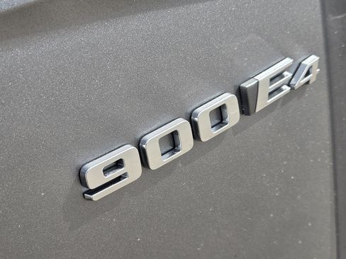 New 2026 Cadillac Vistiq Sport image 7