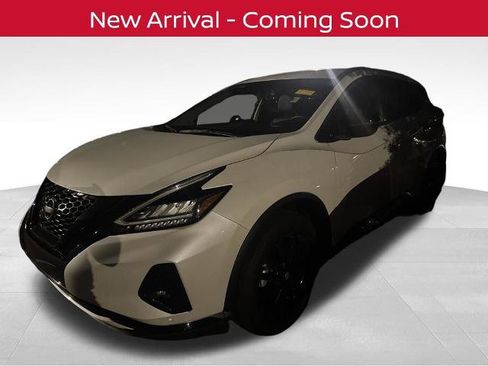 Certified 2024 Nissan Murano SV w/ SV Midnight Edition Package FWD image 2