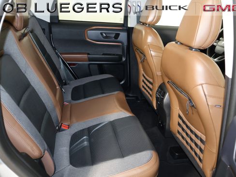 Used 2021 Ford Bronco Sport Outer Banks AWD/4WD image 16