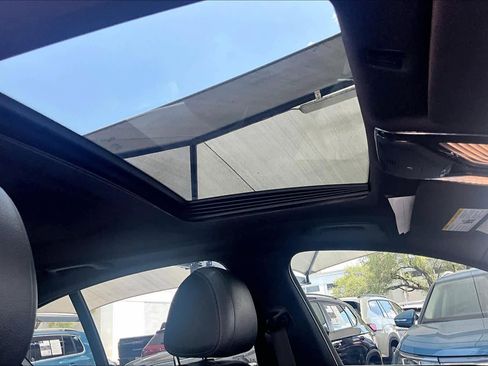 Used 2018 BMW 530i RWD image 14