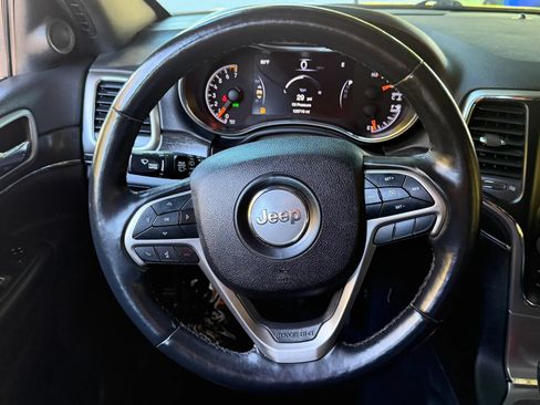 Used 2018 Jeep Grand Cherokee Limited AWD/4WD image 34