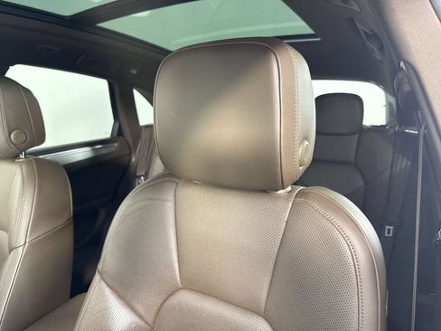 Certified 2018 Porsche Macan S AWD/4WD image 41
