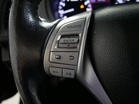 Used 2014 Nissan Altima 2.5 SL w/ Moonroof Package FWD image 27
