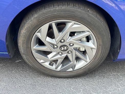 Used 2024 Hyundai Elantra SEL FWD image 36