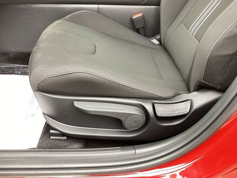 New 2025 Hyundai Elantra Sport FWD image 25