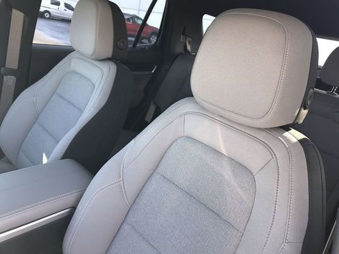 Used 2026 GMC Terrain Elevation AWD/4WD image 11