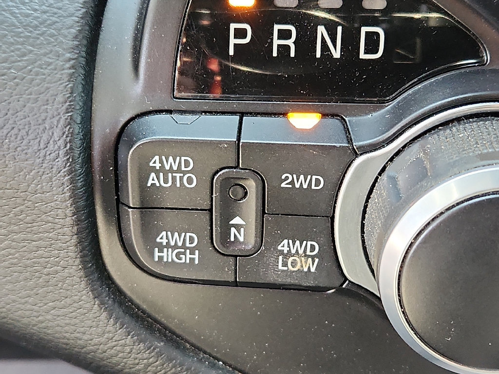 Used 2021 RAM 1500 Big Horn AWD/4WD image 18