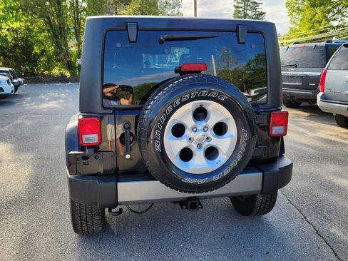 Used 2014 Jeep Wrangler Unlimited Sport AWD/4WD image 14