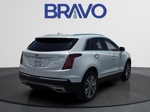 Used 2024 Cadillac XT5 Premium Luxury w/ Platinum Package AWD/4WD image 4