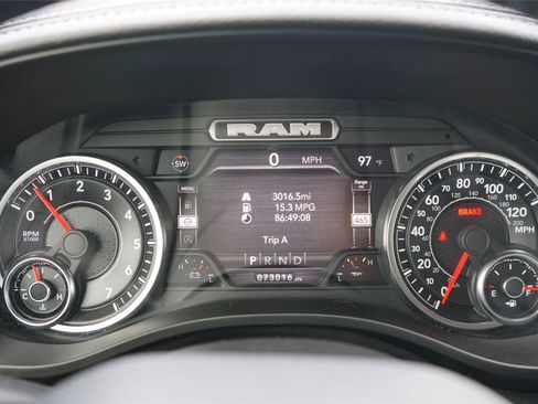 Used 2022 RAM 1500 Laramie RWD image 18