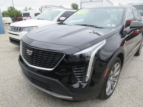 Used 2019 Cadillac XT4 Premium Luxury AWD/4WD image 1