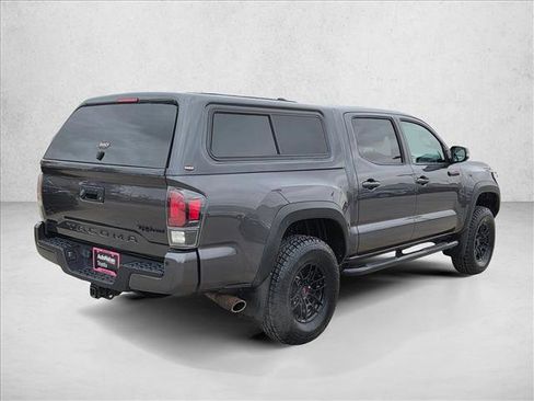 Used 2020 Toyota Tacoma TRD Pro image 5