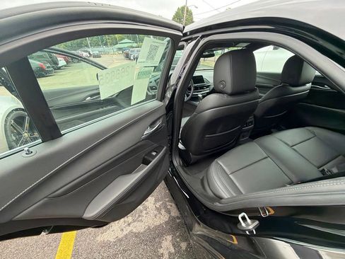 Used 2022 Cadillac CT4 Premium Luxury AWD/4WD image 11