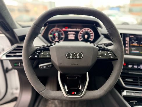 Used 2025 Audi S e-tron GT Prestige w/ Prestige Package image 29