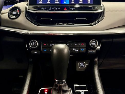 Used 2022 Jeep Compass Limited w/ Elite Group image 28