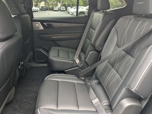 New 2026 Buick Enclave Avenir w/ Super Cruise Package image 15