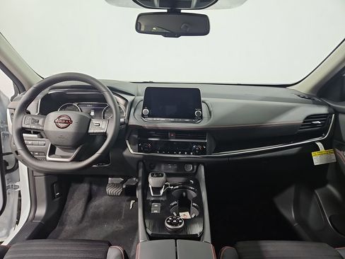 New 2026 Nissan Rogue SV image 17