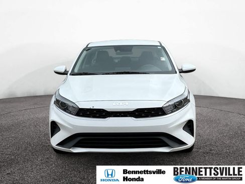 Used 2022 Kia Forte LXS image 8