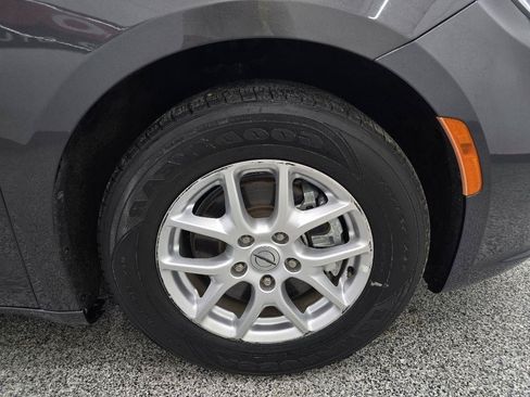 Used 2022 Chrysler Pacifica Touring-L FWD image 31