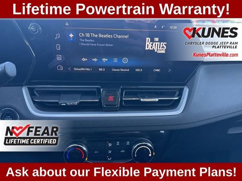 Used 2025 Chevrolet TrailBlazer LT w/ Driver Confidence Package image 14