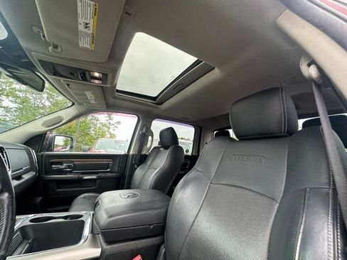 Used 2017 RAM 1500 Laramie w/ Convenience Group AWD/4WD image 26