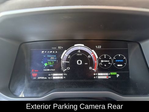 Used 2025 Toyota Tundra Platinum AWD/4WD image 11