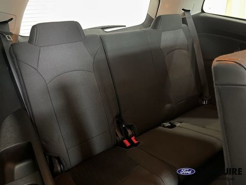 Used 2016 Chevrolet Traverse LT w/ Traveler's Package FWD image 33