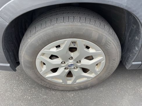 Used 2020 Subaru Forester w/ Alloy Wheel Package AWD/4WD image 28