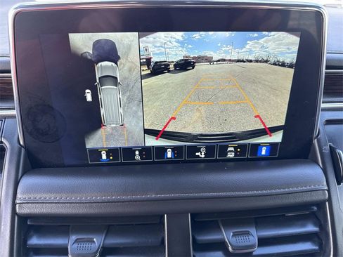 Used 2023 Chevrolet Suburban High Country w/ Max Trailering Package image 18