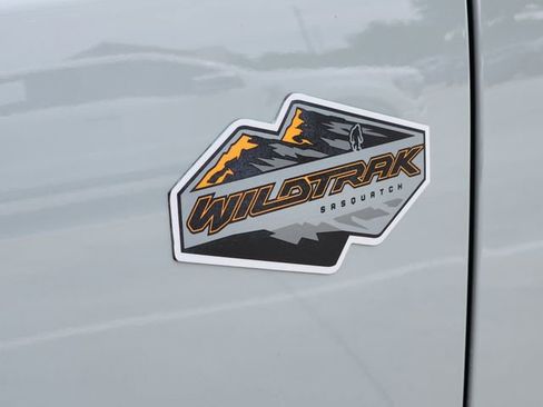 Used 2023 Ford Bronco Wildtrak AWD/4WD image 12