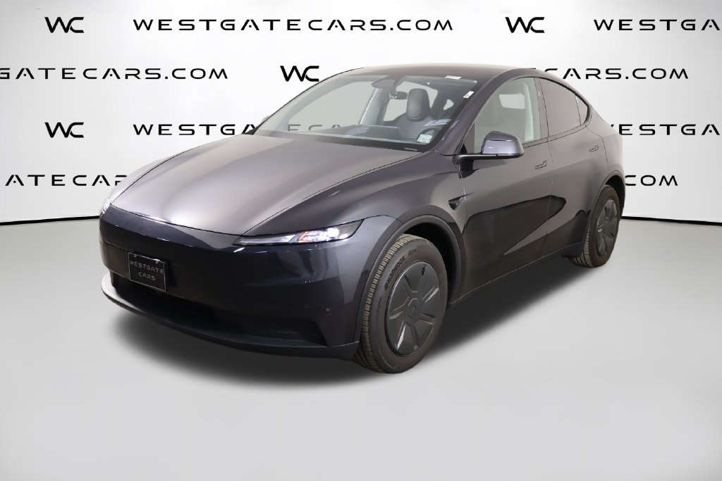 Used 2026 Tesla Model Y 2WD image 1