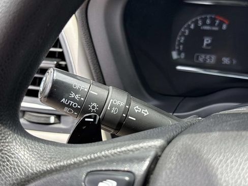 Used 2021 Honda HR-V EX image 47