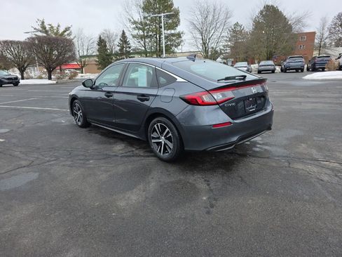 Used 2023 Honda Civic LX image 5